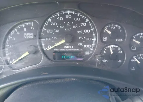 2000 Chevrolet Silverado 1500 из США, поврежденный, VIN 1GCEC14W9YZ344984